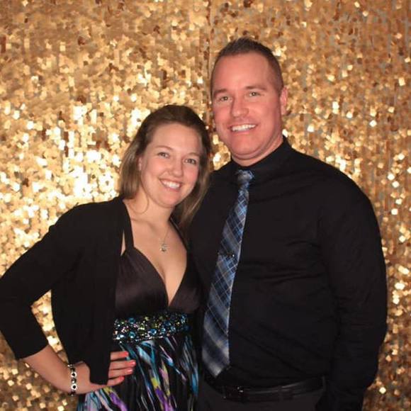 Meet your Posher, Nicole - Picture 1 of 1